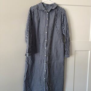 Maternity Old Navy and White Striped Dress